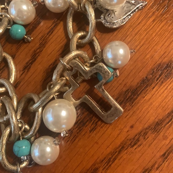 Not for sale Gold&Silver Tone FUN Peace Sign Charm Necklace - Picture 6 of 15